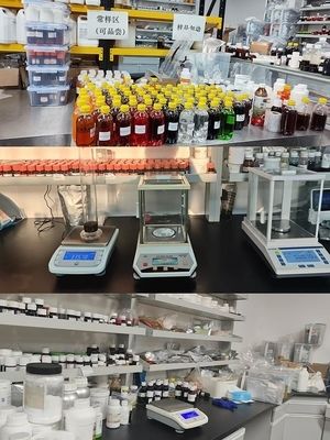 Chicken Flavor Powder Flavour High Quality Food Additive Sample Free KMZ-2160016